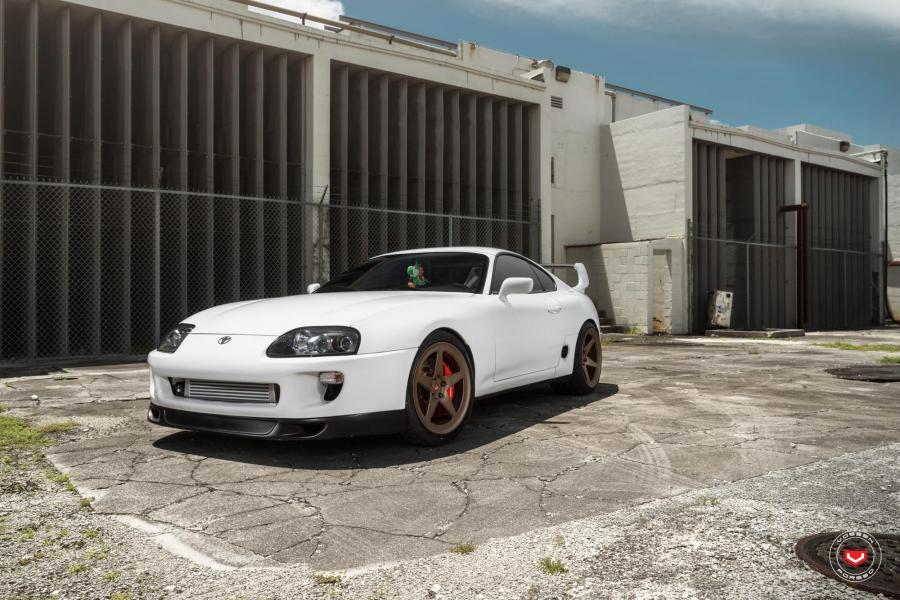  Toyota Supra on Vossen Wheels (LC-101) 2017 года  (фото 5 из 12)